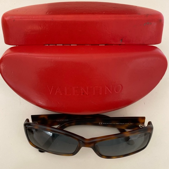 Valentino prescription sunglasses - Picture 3 of 7